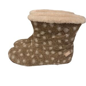 Fitflop Sarah dots wool shearling lined boots NWOT size 6